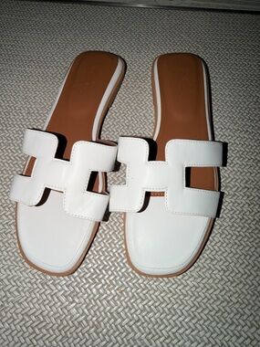 Boutique H Oran Style Sandal